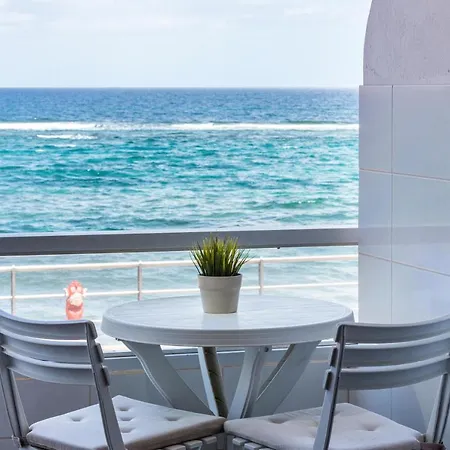 Apartment En La Playa 105 *